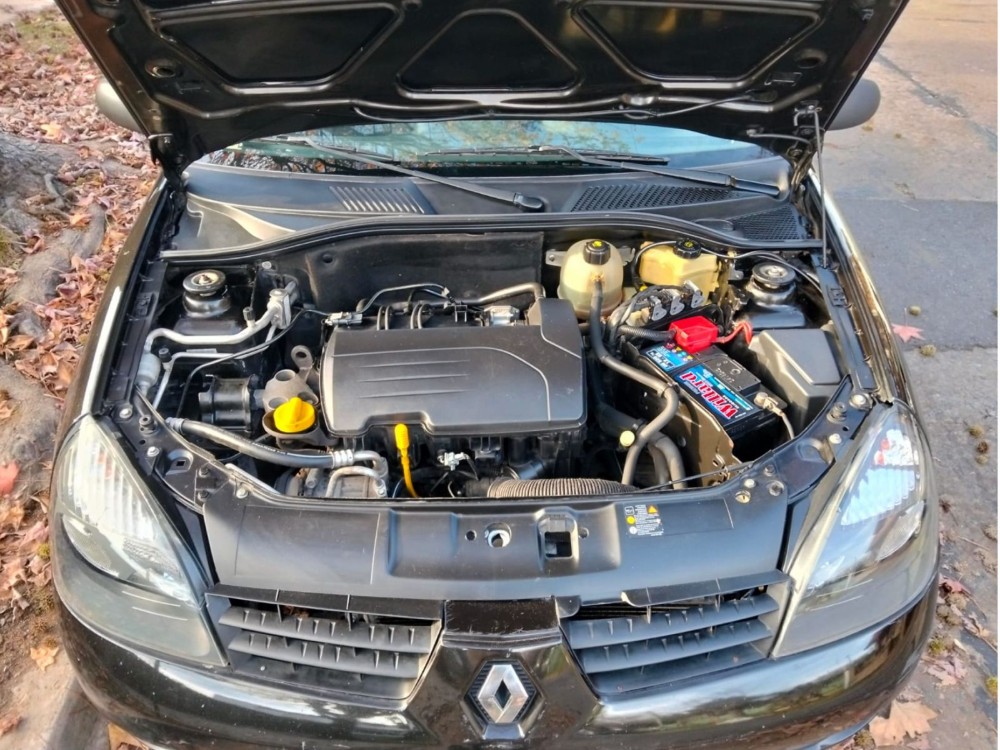 Renault Clio 3 puertas pack — foto 5